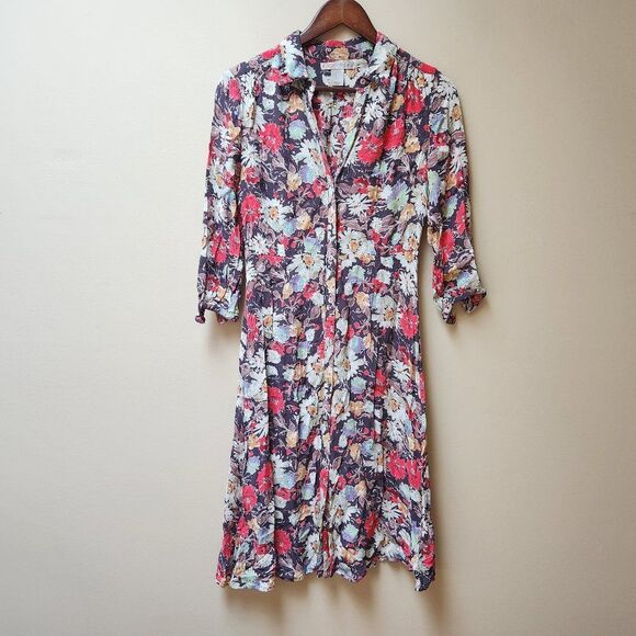 he loves me he loves me not Dresses & Skirts - Floral button front midi dress / He loves me he loves me not